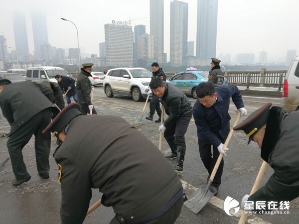 岳麓区人口_岳麓区部署推进 千人帮千企百日大行动 工作