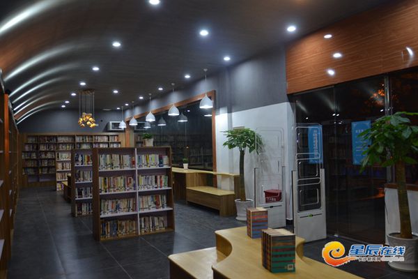 长沙市区最大24小时自助图书馆今起免费向市